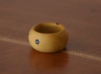 Fingerring Buchs mit Granat